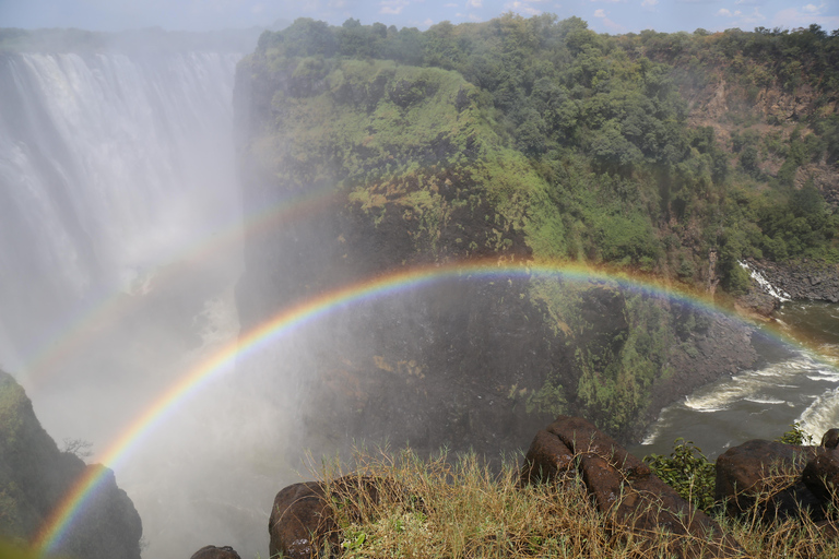 Cascate Vittoria: Alba privata delle cascate