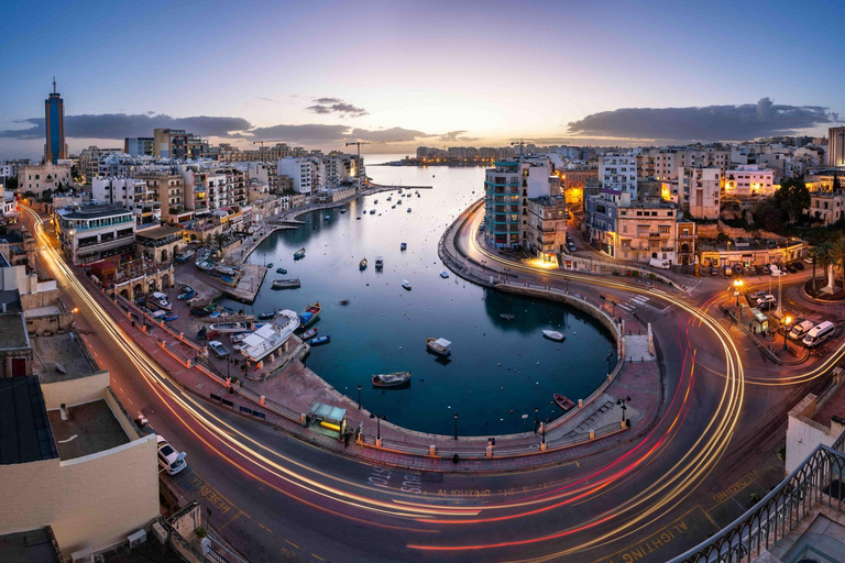 Sliema: Fernandes Fireworks Festival Cruise w/ Dinner+Drinks Without Transportation