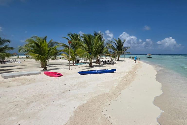 Panama City: San Blas Tropical Adventure – 3 Islands with Lunch at a Local Restaurant Tropical Adventure in Guna Yala: 3 Islands with Lunch at a Local Restaurant