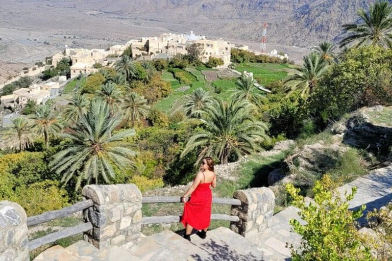 Grand Mosque, Nakhal Fort & Wakan Village Tour