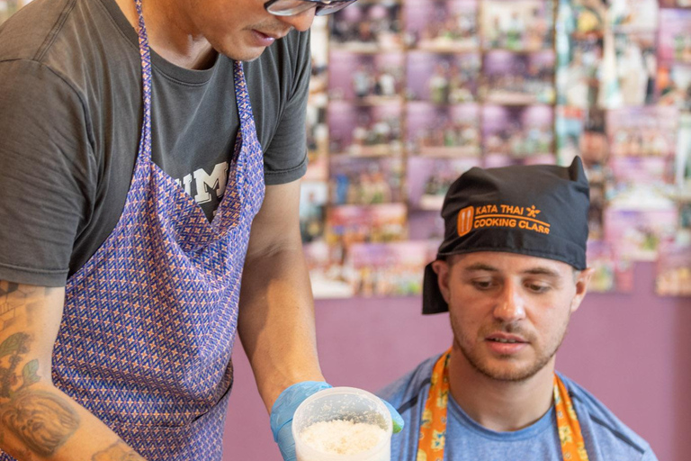 Phuket: Halbtägiger authentischer Thai-Kochkurs &amp; MarkttourMittagsunterricht (keine Markttour)