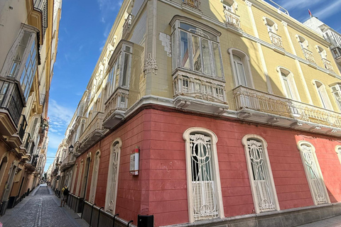 Cadiz: Guided Old Town Tour Cadiz: Guided Old Town Walking Tour