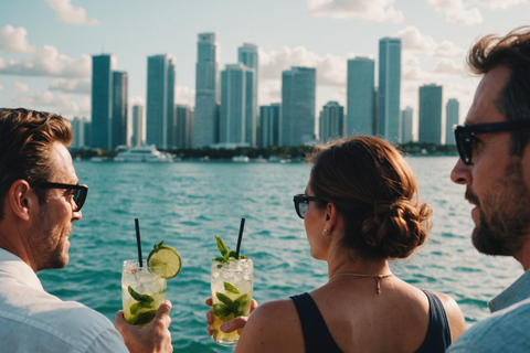 Miami: Passeio de barco &quot;Millionaire Homes&quot; com bar Mojito a bordo