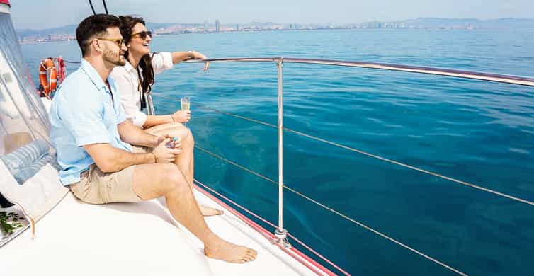 Barcelona: Sunset or Day Catamaran Cruise with Tapa & Drink photo 11