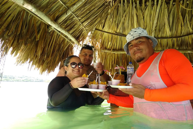 Cartagena: 5 ISLANDS drinks included and PLANKTON night