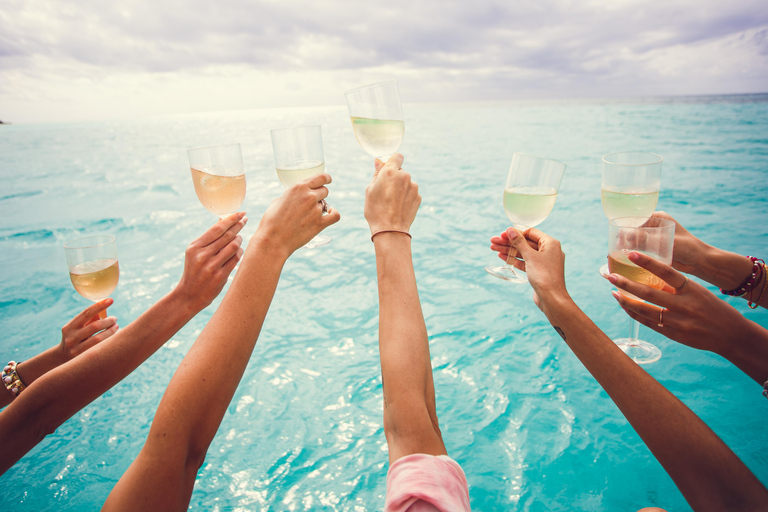 Cancun Bliss: Exclusive Luxe Yacht Experience 51´ Catamarán Leopard