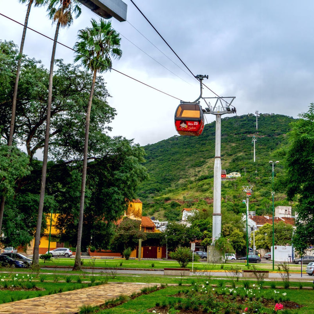 Colagem de mídia