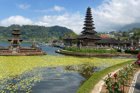 Bali: Foresta delle Scimmie di Sangeh, cascata e tour del tempioBali: tour della foresta delle scimmie di Sangeh, cascata e tempio
