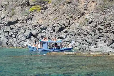 PANTELLERIA:INSELTOUREN MIT DEM BOOT UM DIE SCHWARZE PERLE DES MITTELMEERS