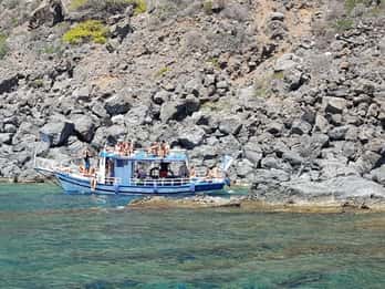 PANTELLERIA: EXCURSIONES EN BARCO POR LA PERLA NEGRA DEL MEDITERRÁNEO