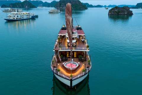 Cruceros de 2 días por la Bahía de las Orquídeas de Ha LongCruceros Orchid Trendy
