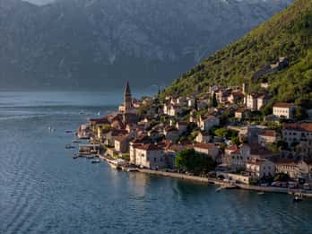 Tour privato 4H di Kotor e Perast in auto
