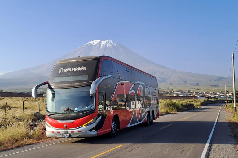 Depuis Cusco : Bus direct Cusco - CopacabanaDepuis Cusco : Bus direct Cusco - Copacabana 1° 1er étage