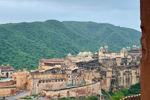 Jaipur: Passeio de bicicleta guiado pelo património de Amber com pequeno-almoçoCiclismo com café da manhã