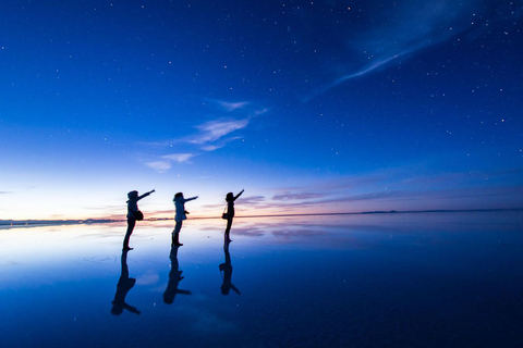 Uyuni Salt Flats + Zachód słońca i noc gwiazd | Prywatnie |