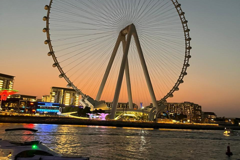 Dubai Marina Dinner Cruise with Buffet & Live Entertainment