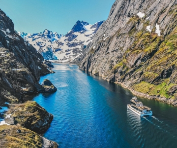 From Svolvær: Lofoten Islands Silent Trollfjord Cruise