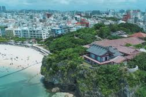 Naha: Guided Walking Tour with Street Food Tastings