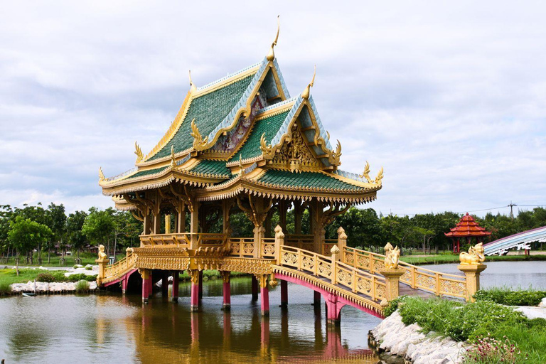 Bangkok: Ancient City & Erawan Museum Private Tour