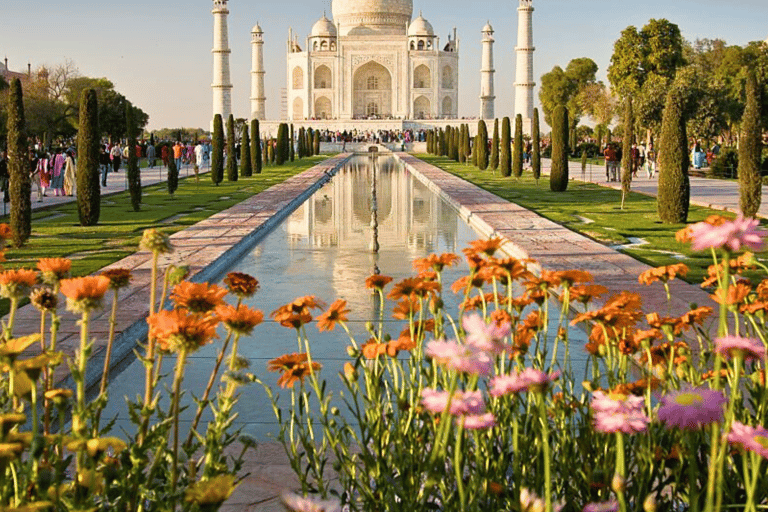 Agra: Taj Mahal Guided Tour with Skip The Line By Tuk Tuk Tuk Tuk+ Driver+Guide+Skip The Long Lines