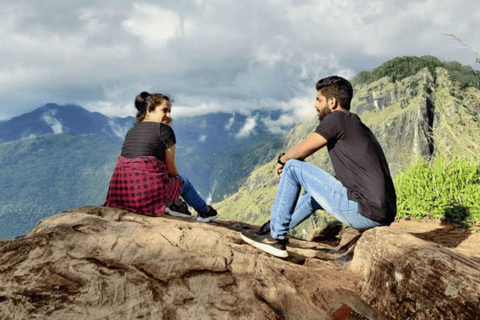 Von Ella : Sonnenaufgangswanderung zum Little Adams Peak