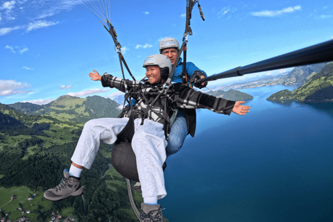 Lucerne: Tandem Paragliding – All-in-One – Lake Lucerne or Engelberg