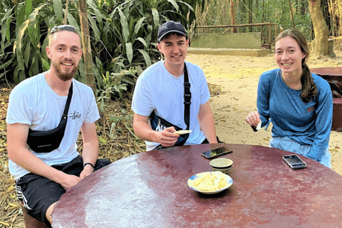 Excursão aos túneis de Cu Chi com ALMOÇO (Pho) - MENOS TURISTAS - Máximo de 7 pessoas