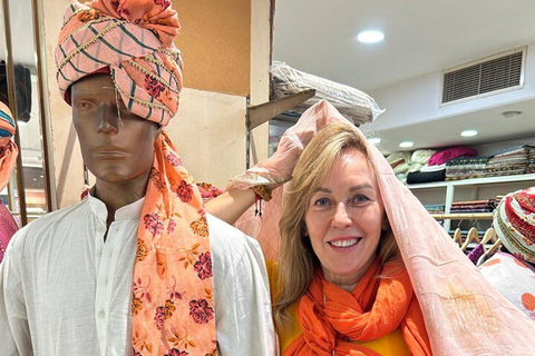 Jaipur Shopping Experience with Female Shopping Expert Half-Day Shopping Tour with Female Guide
