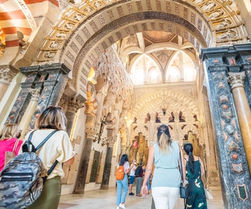 Mosque, Jewish Quarter & Synagogue Tour with Ticket