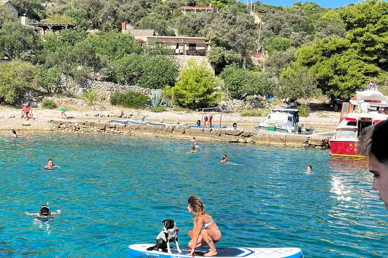 From Trogir: Three Island Boat Tour with Blue Lagoon & Lunch