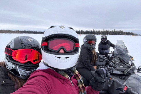 Fairbanks, Alaska: Guided Snowmobile Tour Snowmobile Tour: Couple (2 riders per sled)