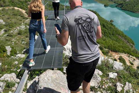 Da Tirana/Durres/Golem: escursione guidata al lago di BovillaTour di gruppo da Tirana