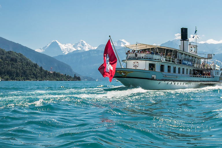 Från Milano: Dagstur till Interlaken och Schweiziska AlpernaFrån Milano: Interlaken &amp; Schweiziska Alperna dagsutflykt