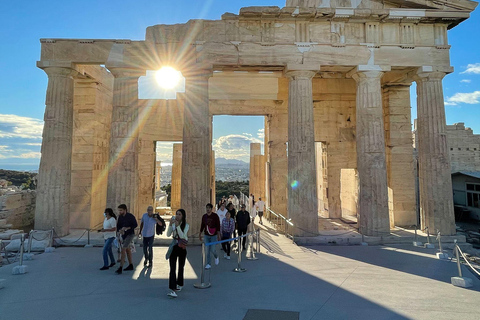 Atene: Tour guidato privato dell&#039;Acropoli con salto di linea