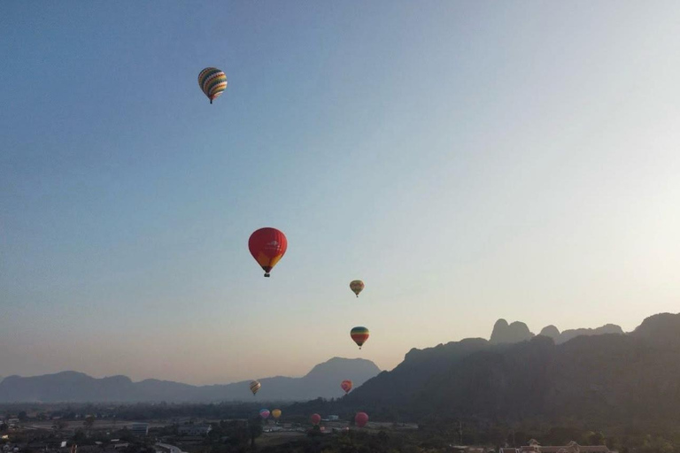 Vang Vieng: Hot Air Balloon Ride with City Hotel Pickup