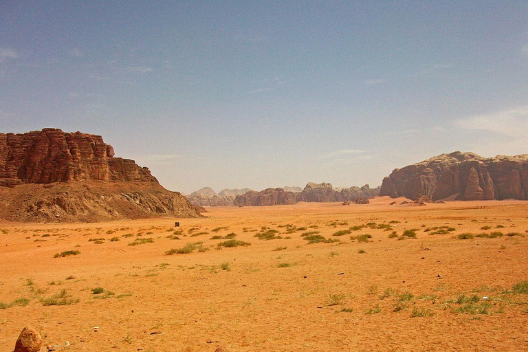瓦迪拉姆沙漠探险之旅：超越地平线2-Hour 4x4 Safari