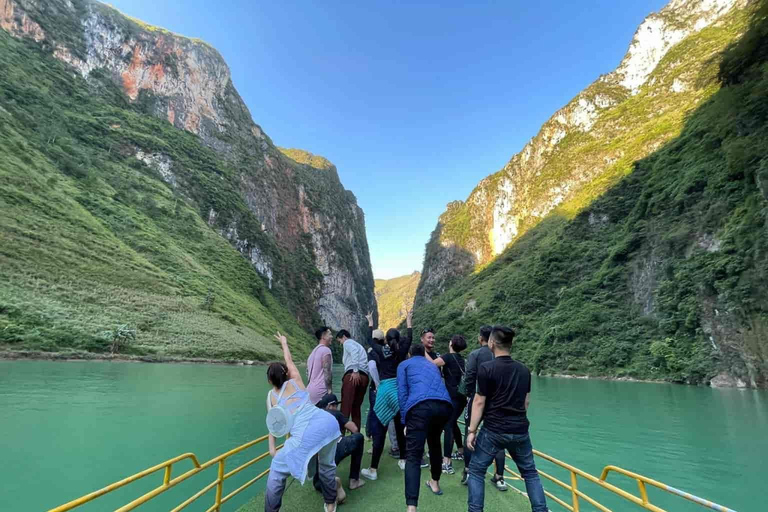 Ha Giang Loop 3 Days 2 Nights Full Packages| Max 9 People From Hanoi: Ha Giang Loop 3D2N - VIP Cabin Bus|Easy Rider