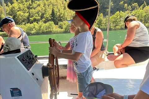 Omiš: 2-Hour Pirate Boat Journey to the Heart of the Canyon