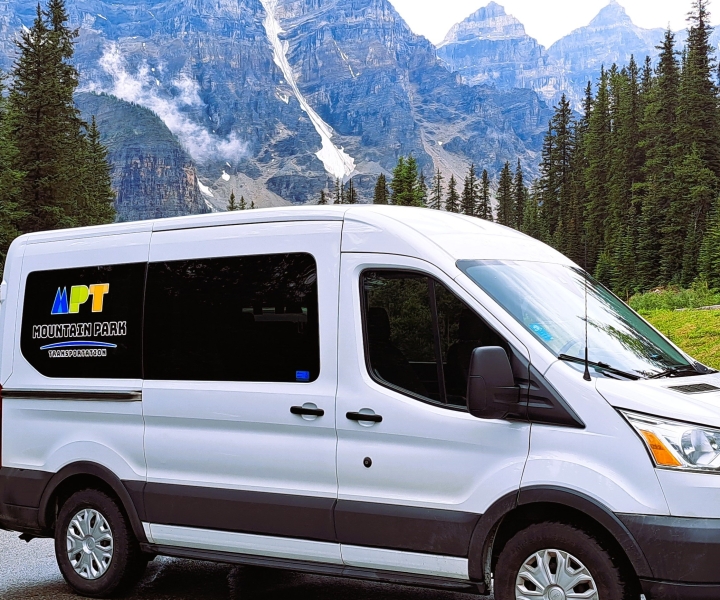 Calgary Airport Transfer to/from Banff or Lake Louise Hotel