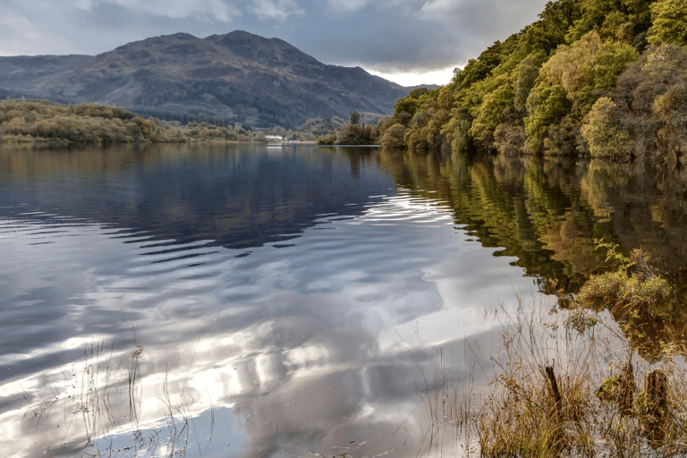 Tour in auto del Parco Nazionale di Loch Lomond e Trossachs con un&#039;appTour di Loch Lomond