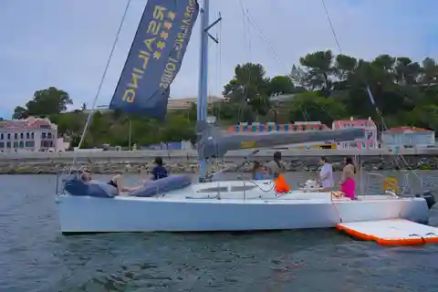 Private 4Hours Swimming Party on Sailboat in Lisbon