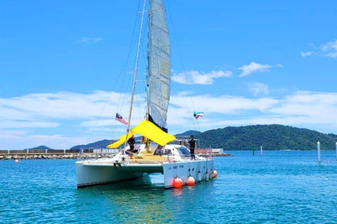 Kota Kinabalu: Catamaran Snorkel & Sailing Tour with Meal Catamaran Afternoon Session