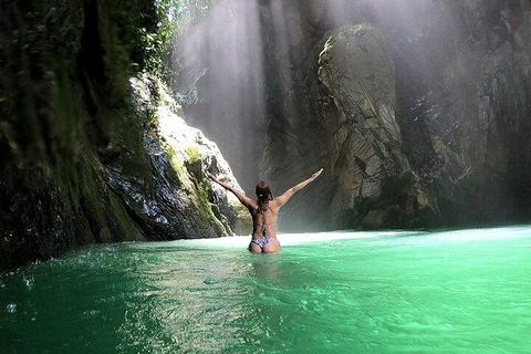 Cali: Pacific Jungle Trek to Hidden Pools & La Sirena Falls
