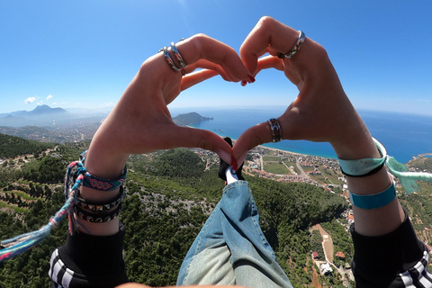 Antalya: Tandem Paragliding Experience Adrasan & Olympos
