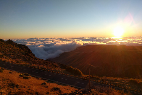 Madeira: PR1/PR3 at Sunrise Pico Arieiro Ticket Included Madeira: PR1/PR3 at sunrise Pico Arieiro Ticket Included