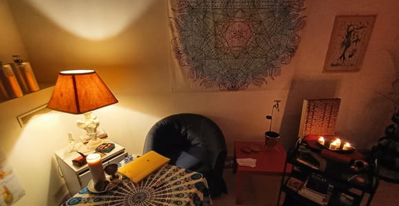 Bari, Wellness massage, from the feet to the face at studio