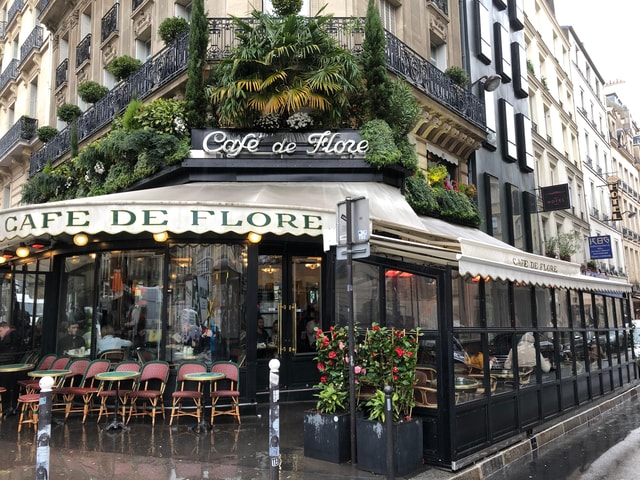 Paris: Old Town and Latin Quarter Guided Walking Tour