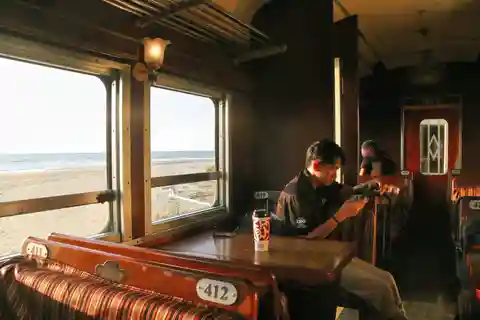 Sabah: Benoni Sunset Train Tour