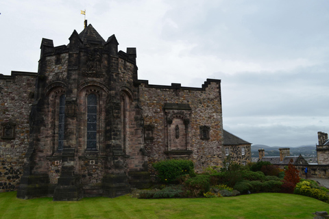 Edinburgh: Castle Entry Ticket & City Audio Guide