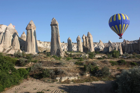 Cappadocia: Small-Group(12pax) Tour with Lunch and Transfers